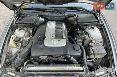 Седан BMW 5 Series 1999 в 