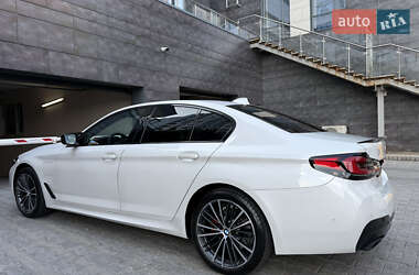 Седан BMW 5 Series 2020 в 