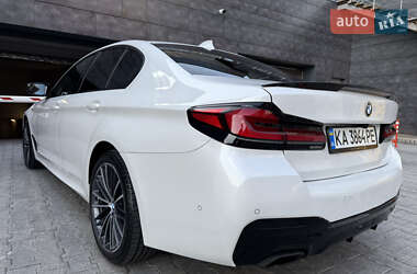 Седан BMW 5 Series 2020 в 