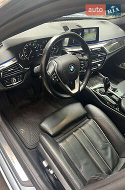 Седан BMW 5 Series 2017 в 