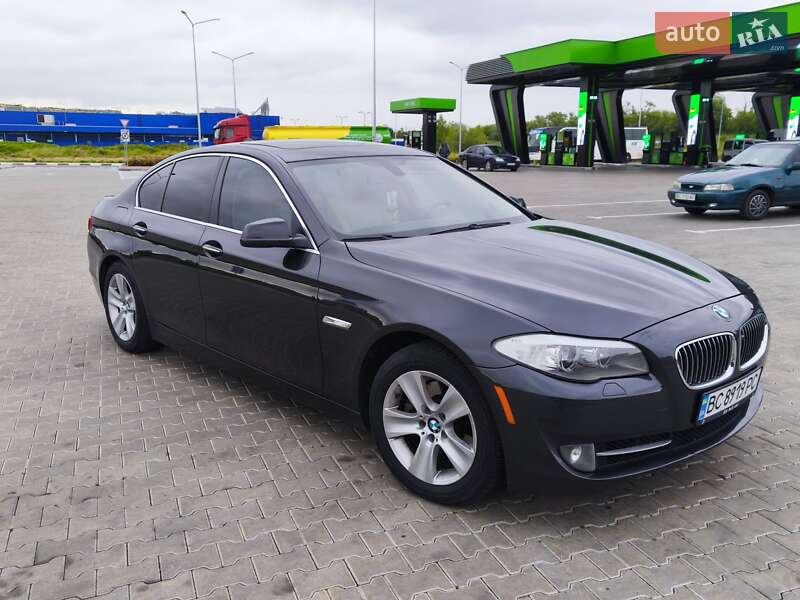 Седан BMW 5 Series 2013 в Стрые фото 5 Седан BMW 5 Series 2013 в Стрые