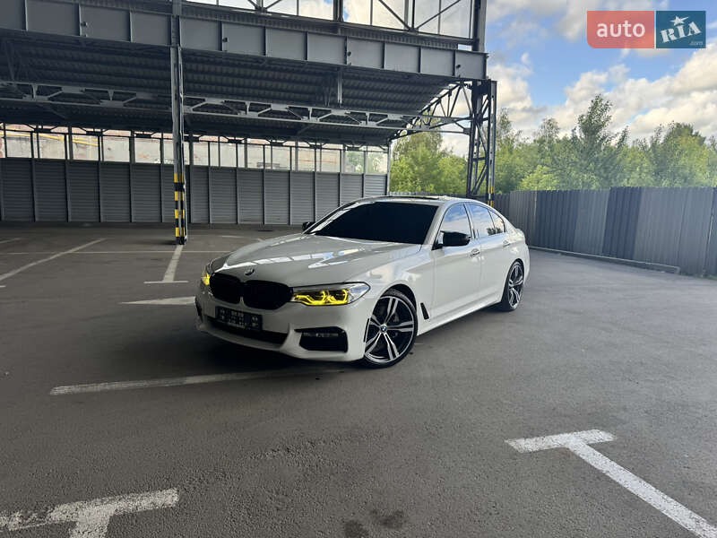Седан BMW 5 Series 2017 в 