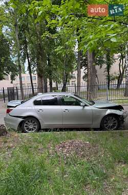 Седан BMW 5 Series 2004 в 