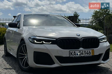 Седан BMW 5 Series 2020 в 