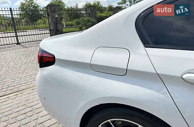 Седан BMW 5 Series 2020 в 