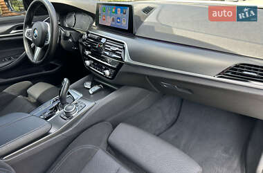 Седан BMW 5 Series 2020 в 