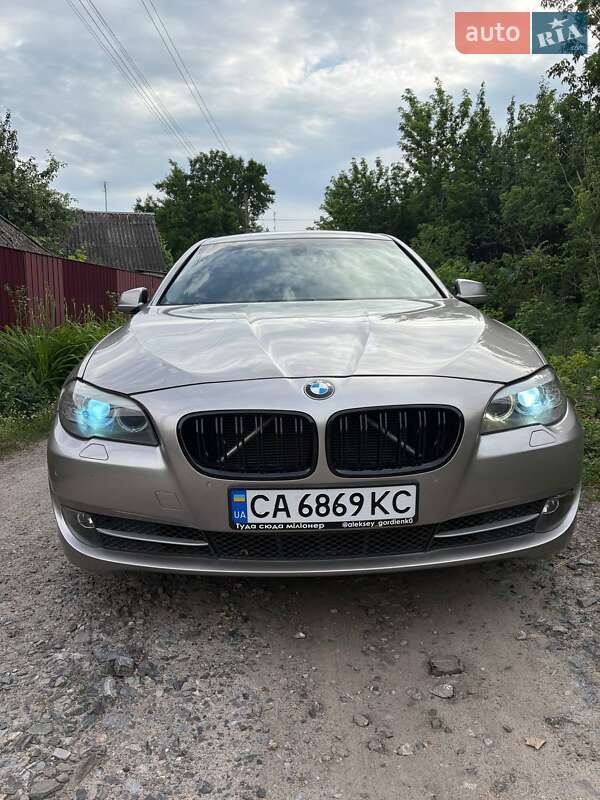 BMW 5 Series 2011