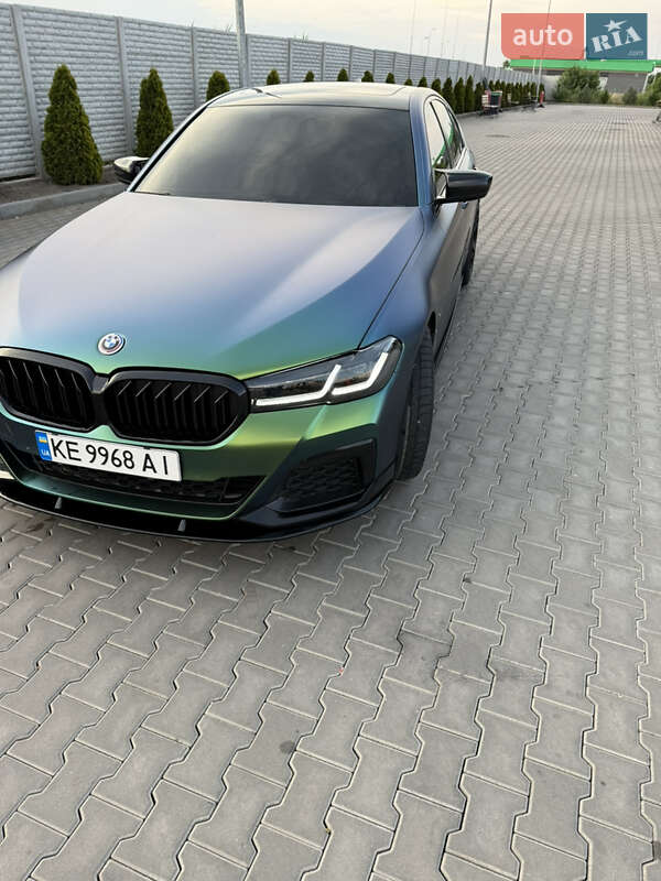 Седан BMW 5 Series 2017 в Дніпрі