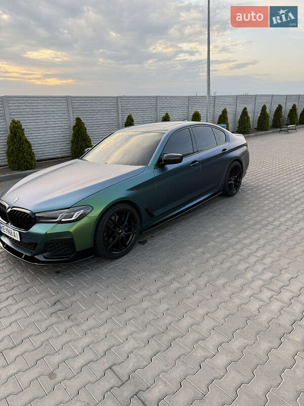 Седан BMW 5 Series 2017 в Дніпрі
