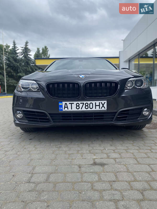 Седан BMW 5 Series 2015 в 