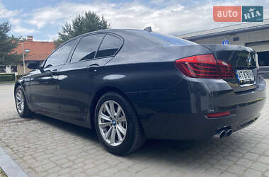 Седан BMW 5 Series 2015 в 