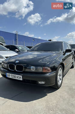 Седан BMW 5 Series 1997 в Запорожье