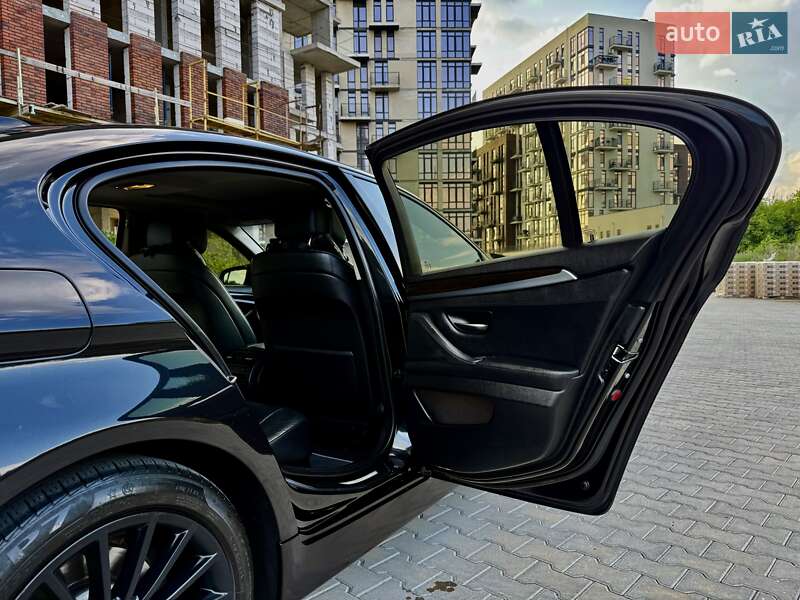 Седан BMW 5 Series 2013 в Одессе