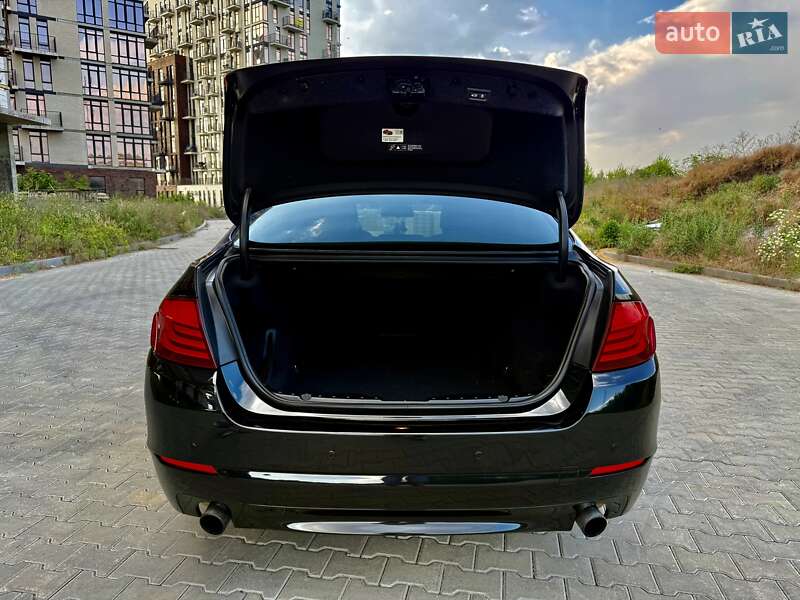 Седан BMW 5 Series 2013 в Одессе