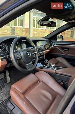 Седан BMW 5 Series 2010 в Ивано-Франковске