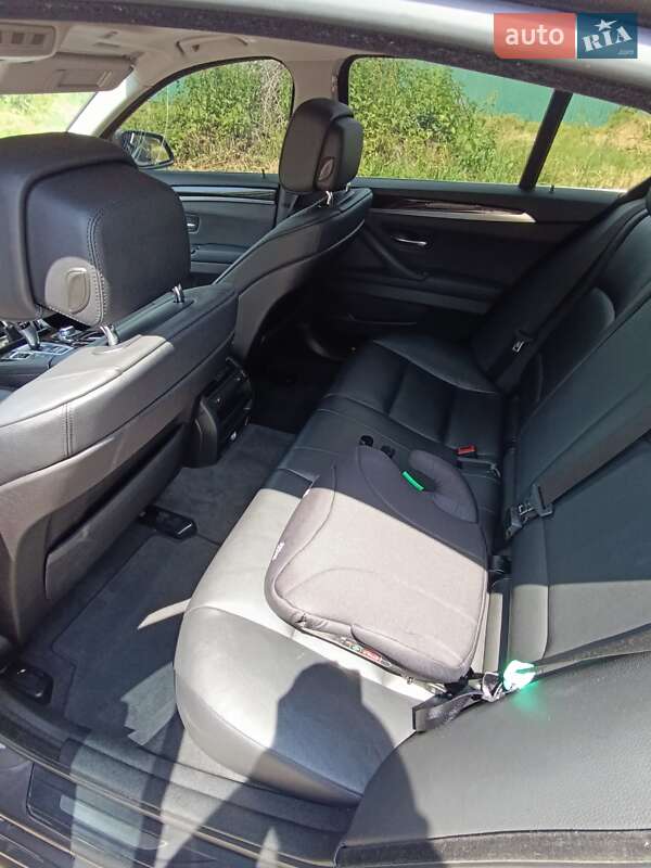 Седан BMW 5 Series 2013 в Ивано-Франковске