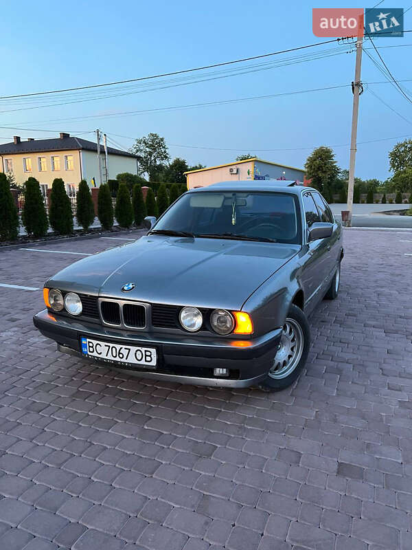 BMW 5 Series 1990