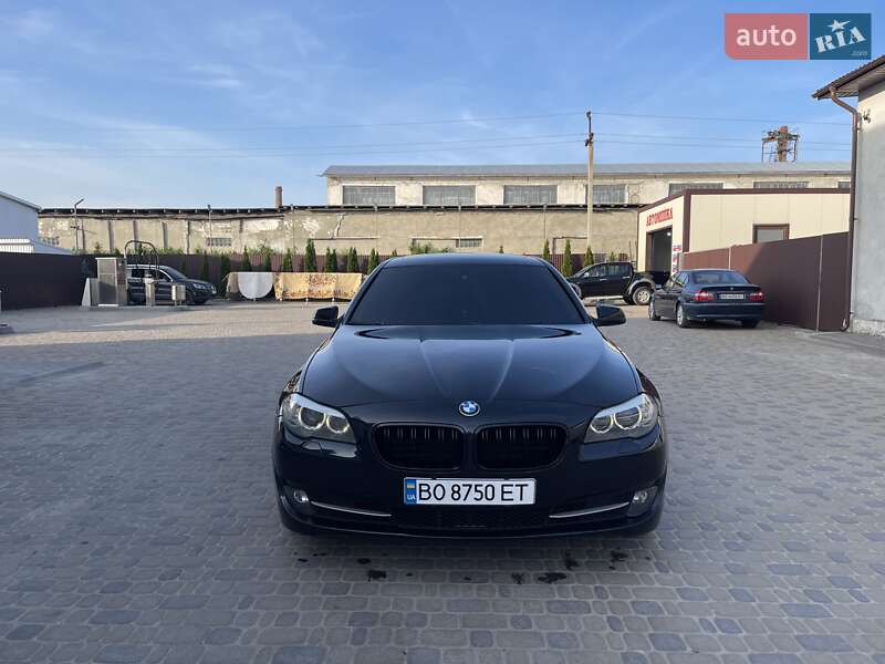 BMW 5 Series 2011