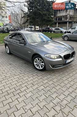 Седан BMW 5 Series 2010 в Чернівцях