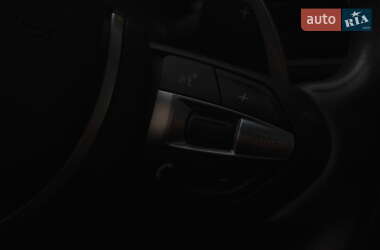 Седан BMW 5 Series 2016 в 