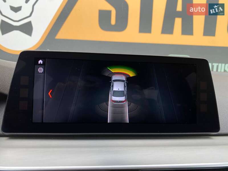 Седан BMW 5 Series 2017 в Хмельницком