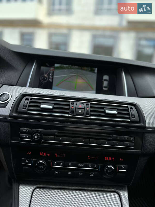 Седан BMW 5 Series 2015 в Киеве