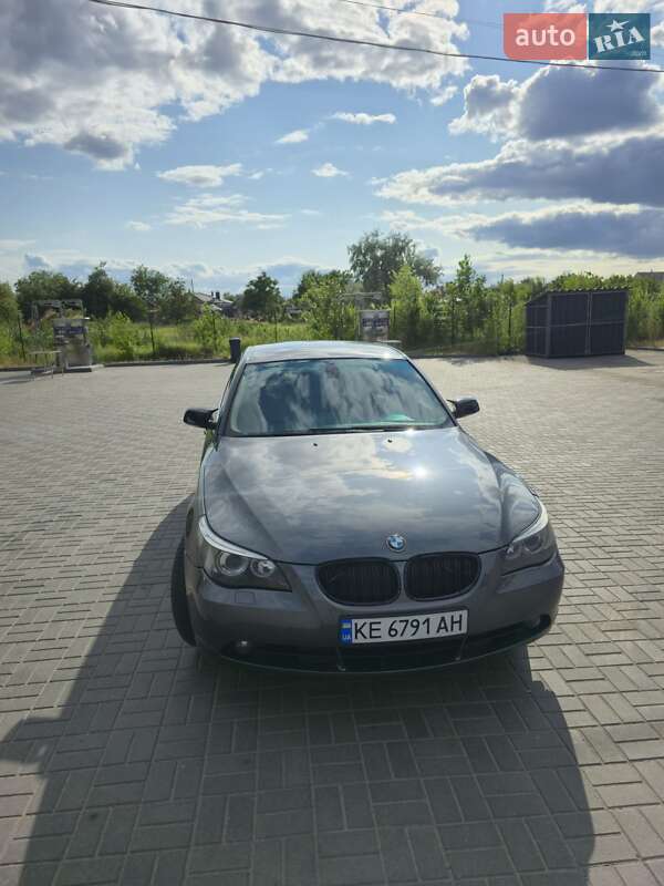 Седан BMW 5 Series 2006 в Дніпрі
