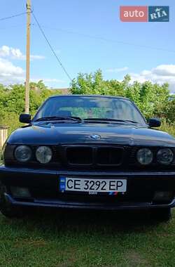 Седан BMW 5 Series 1995 в Кельменцах