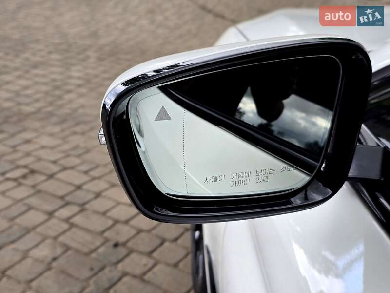 Седан BMW 5 Series 2018 в Києві