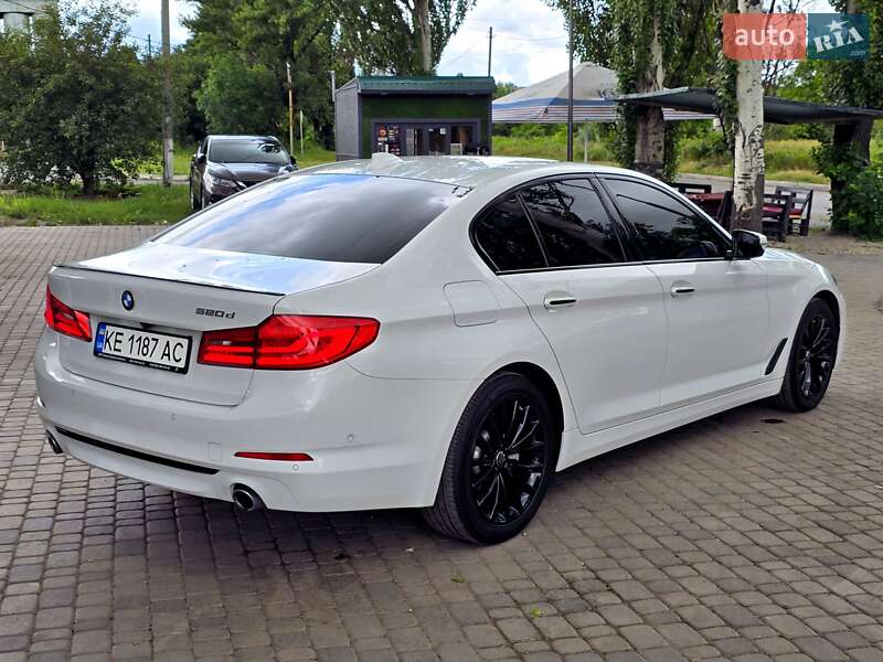 Седан BMW 5 Series 2018 в Києві