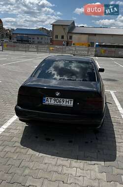 Седан BMW 5 Series 2001 в Івано-Франківську