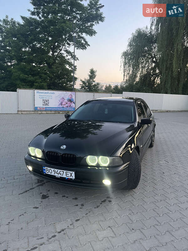 Седан BMW 5 Series 1999 в 