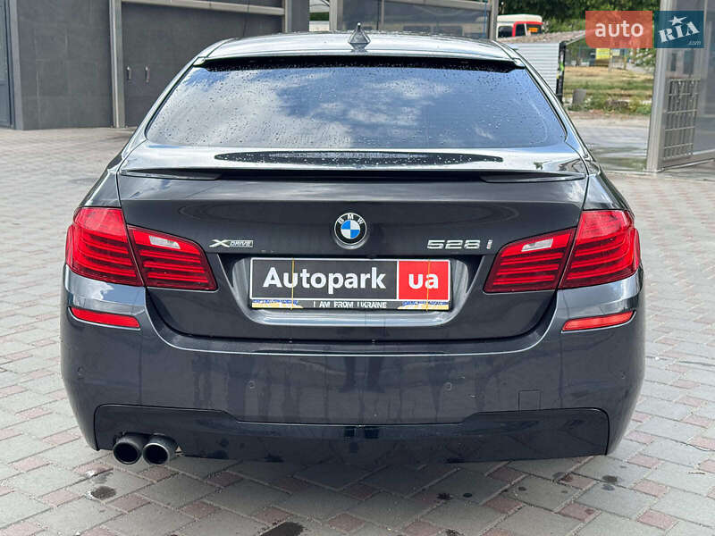 Седан BMW 5 Series 2015 в Запорожье