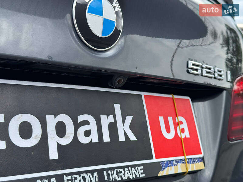Седан BMW 5 Series 2015 в Запорожье