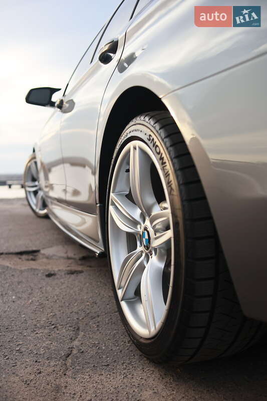 Седан BMW 5 Series 2014 в Николаеве