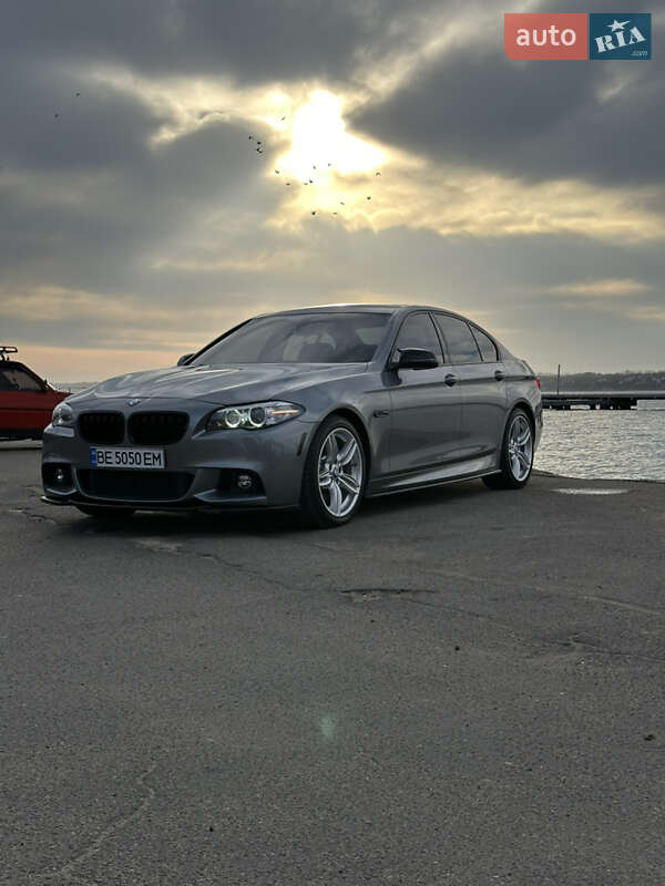 Седан BMW 5 Series 2014 в Николаеве