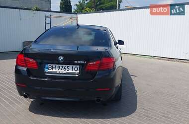 Седан BMW 5 Series 2012 в  фото 7 Седан BMW 5 Series 2012 в