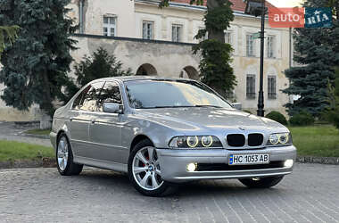 Седан BMW 5 Series 2001 в Жовкве
