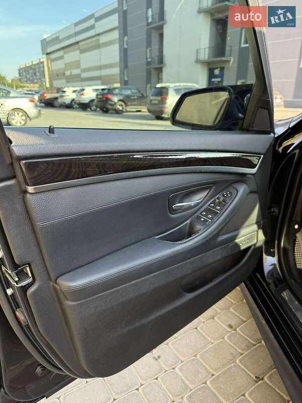 Седан BMW 5 Series 2013 в Ивано-Франковске фото 16 Седан BMW 5 Series 2013 в Ивано-Франковске