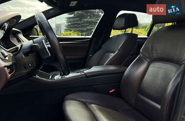Седан BMW 5 Series 2015 в 