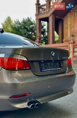 Седан BMW 5 Series 2007 в 
