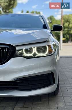 Седан BMW 5 Series 2019 в 