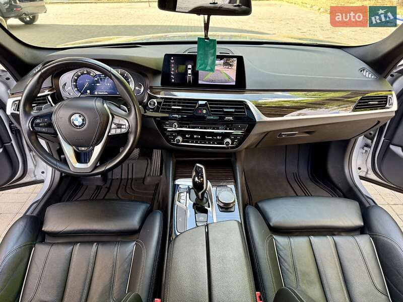 Седан BMW 5 Series 2019 в Днепре