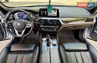 Седан BMW 5 Series 2019 в 