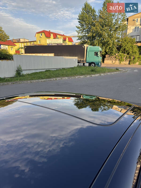 Седан BMW 5 Series 2013 в Львові