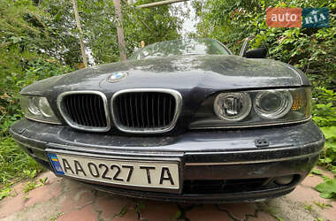 Седан BMW 5 Series 2001 в Погребище