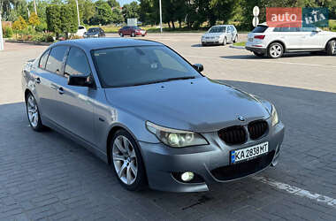 Седан BMW 5 Series 2004 в Золотоноше