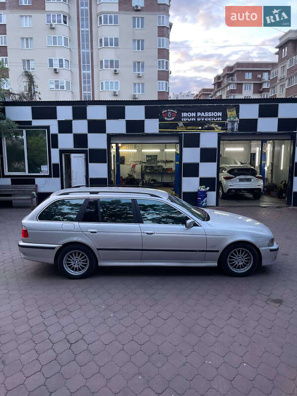 Универсал BMW 5 Series 1998 в Одессе