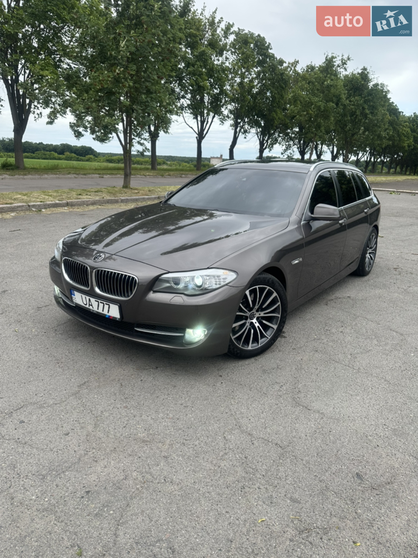 2010 BMW 5er - мініатюра 11