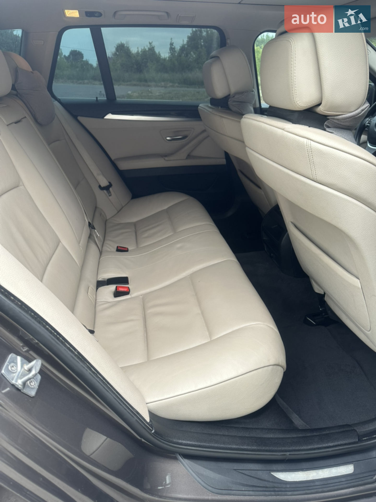 2010 BMW 5er - мініатюра 18